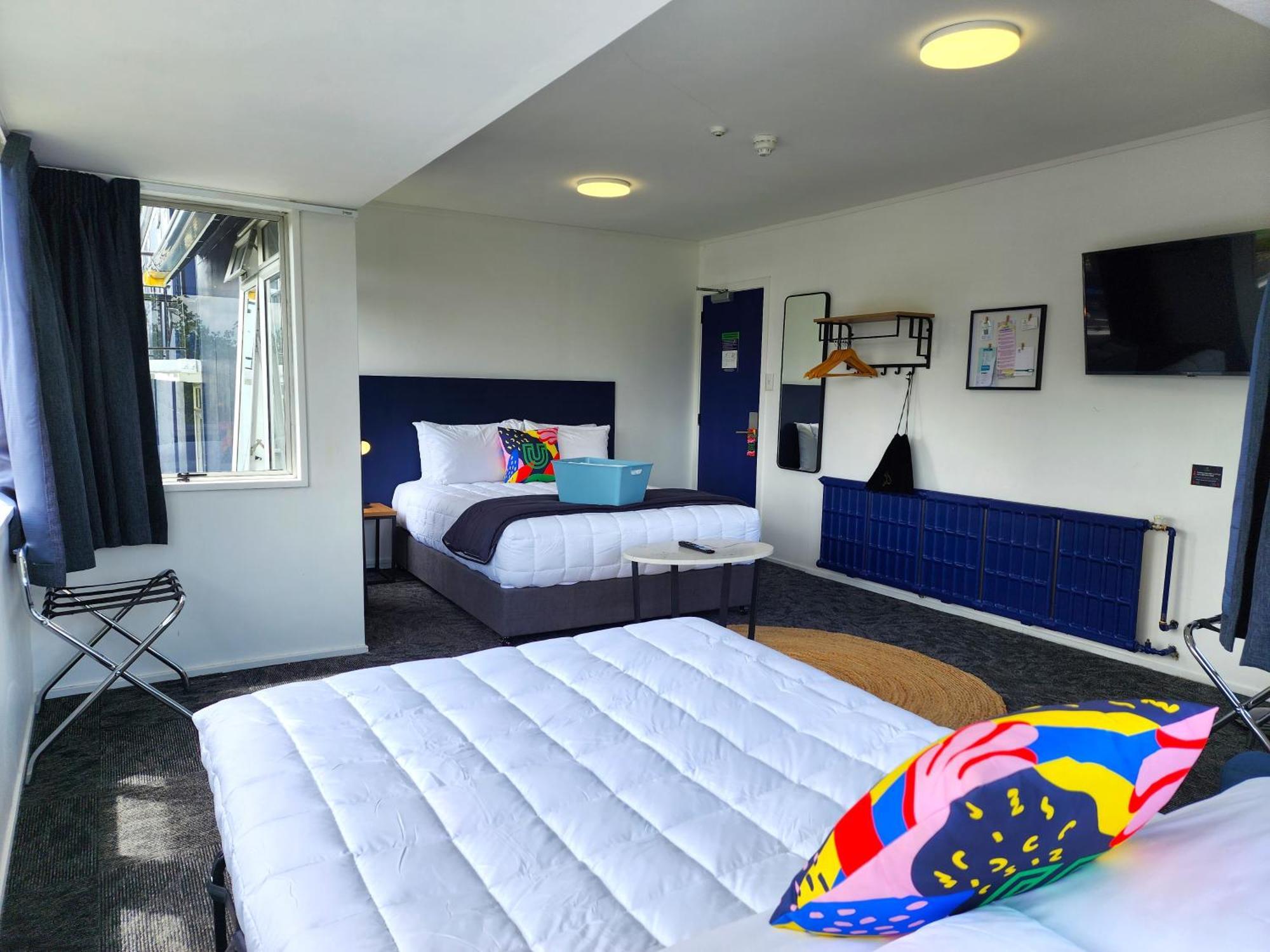 Urban Lounge Sleepery Hotel Rotorua Bagian luar foto