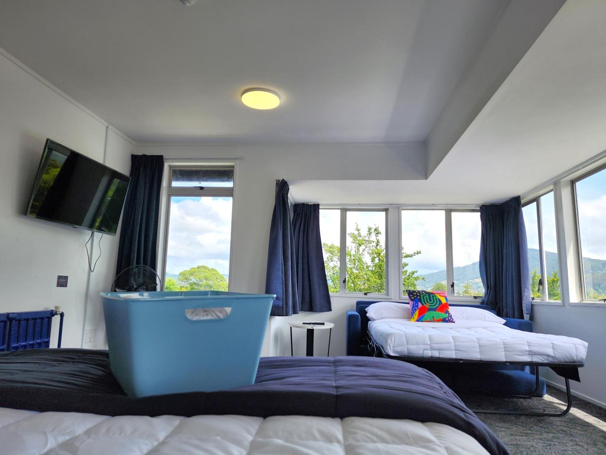 Urban Lounge Sleepery Hotel Rotorua Bagian luar foto