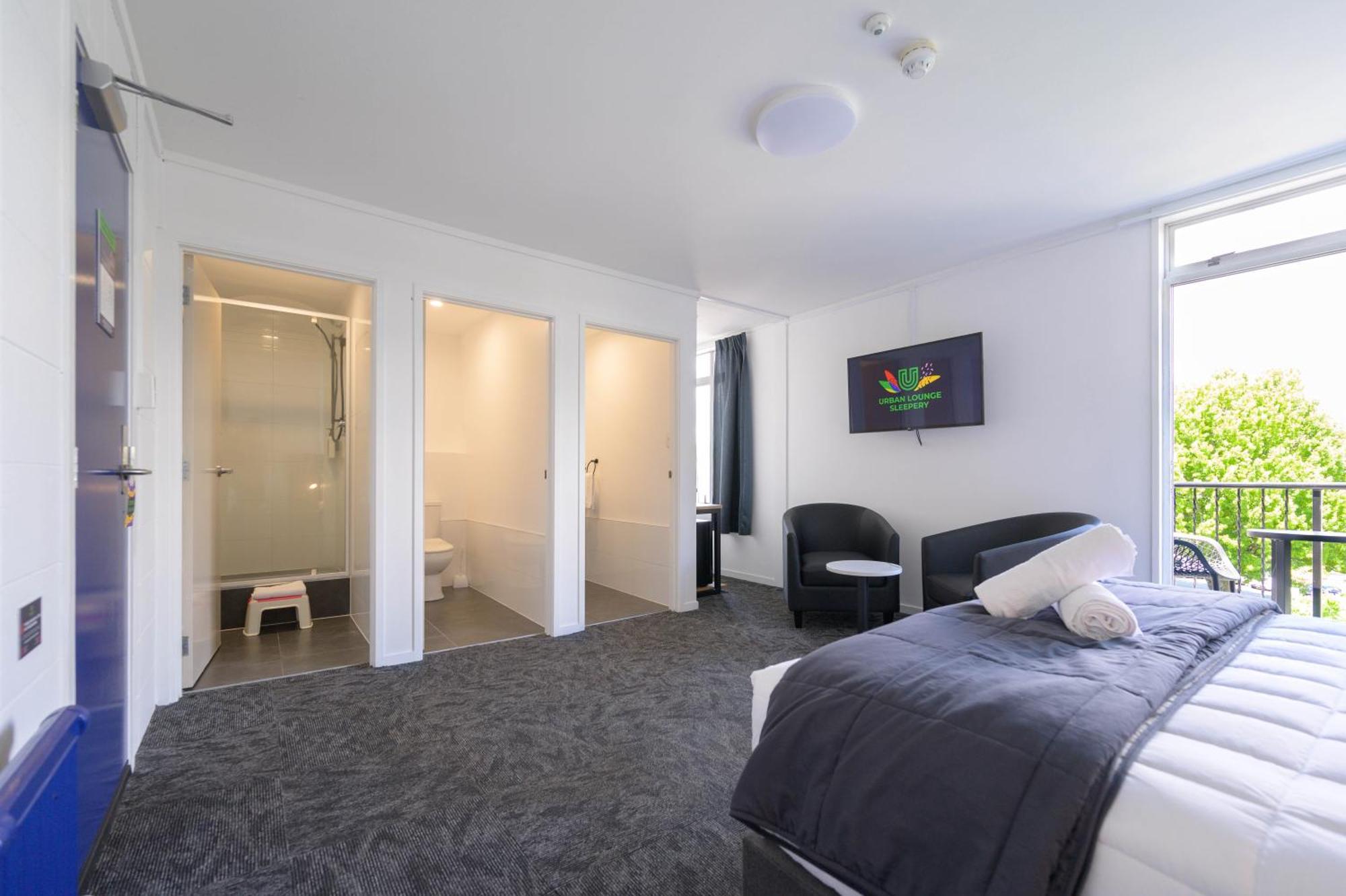 Urban Lounge Sleepery Hotel Rotorua Bagian luar foto