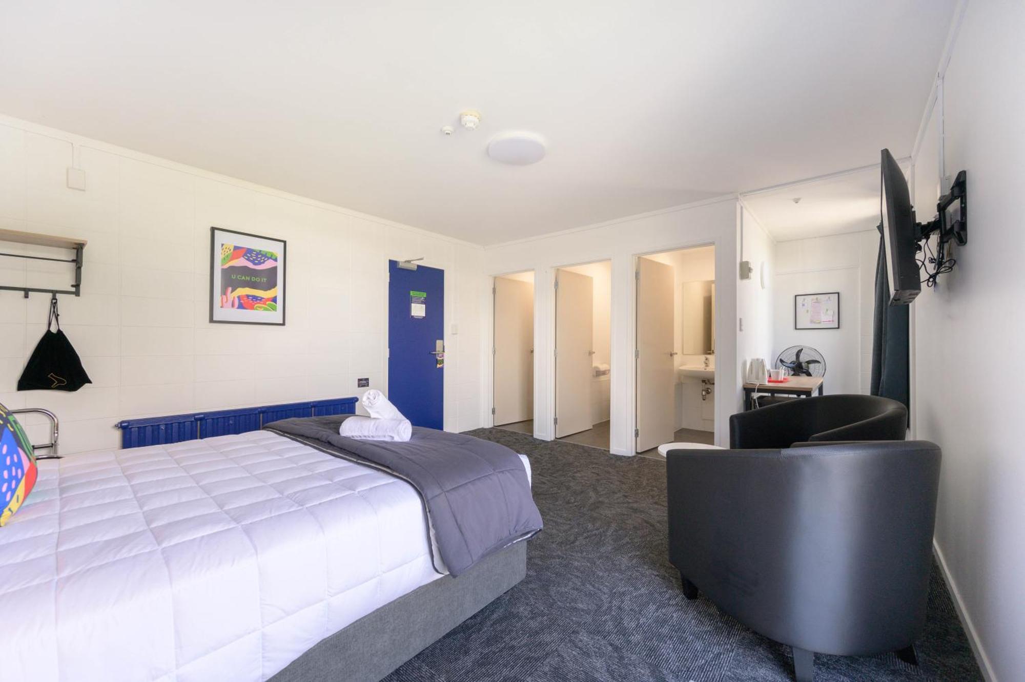 Urban Lounge Sleepery Hotel Rotorua Bagian luar foto